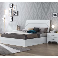 Ben Company Elegance White & Silver Bed Ben Company Elegance White & Silver Bed