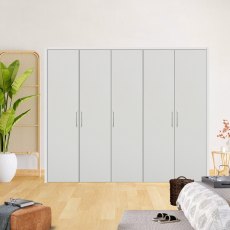 Wiemann Monaco 1000 hinged door wardrobe of width 250cm 5 doors without cornice Wiemann Monaco 1000 hinged door wardrobe of width 250cm 5 doors without cornice