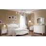 Saltarelli Giulia Letto Bed with Studded Headboard and Wooden Footboard